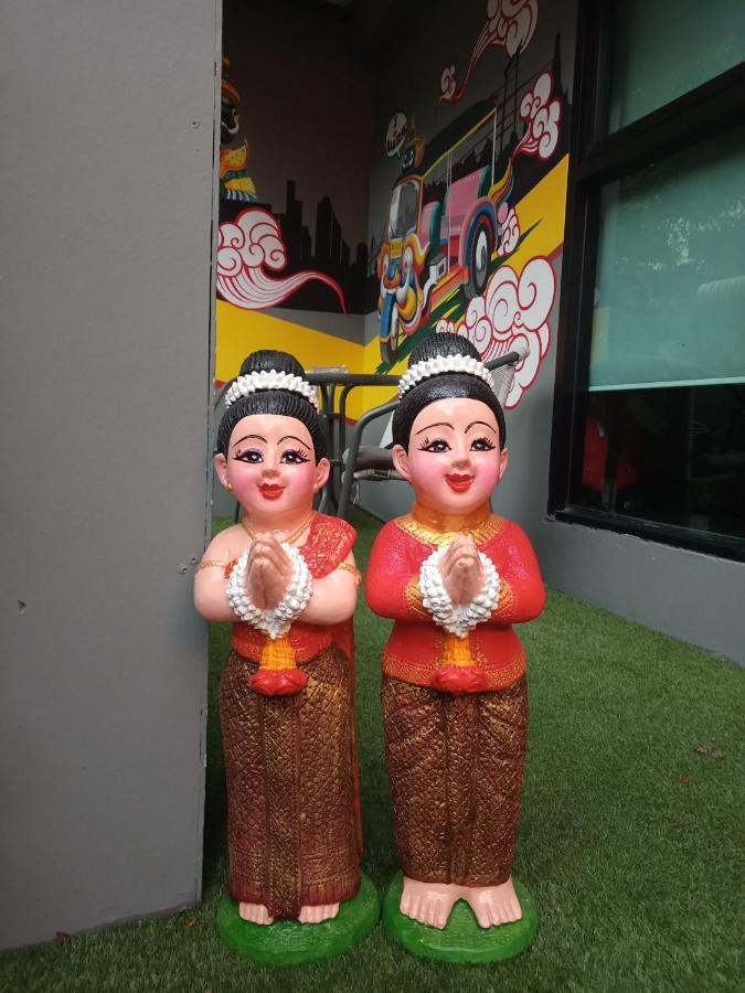 Badu Sukhumvit Dormitory Bangkok Buitenkant foto